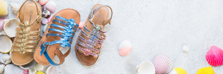 Girls Sandals in Leather, Gladiator & Beach Styles Girls Sandals in Leather, Gladiator & Beach Styles