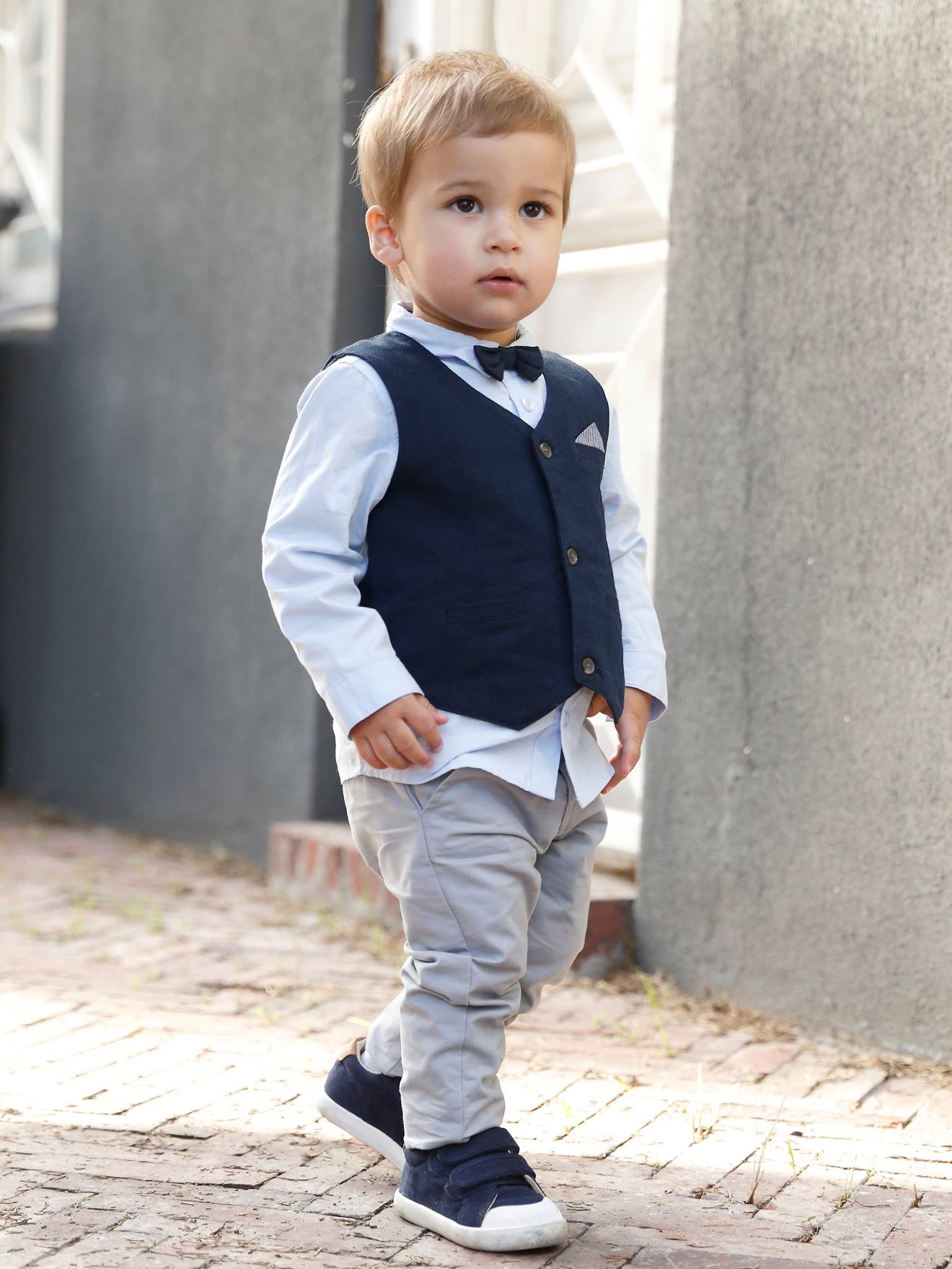 Occasion Wear Outfit : Waistcoat + Shirt + Bow Tie + Trousers, for Boys dark blue