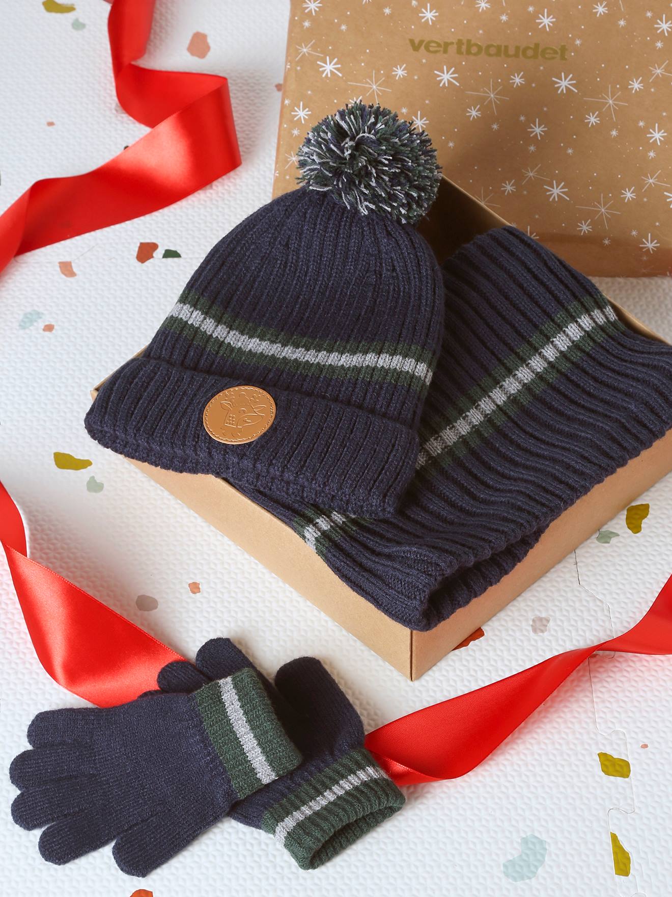 Christmas set: reindeer beanie + snood + mittens gloves