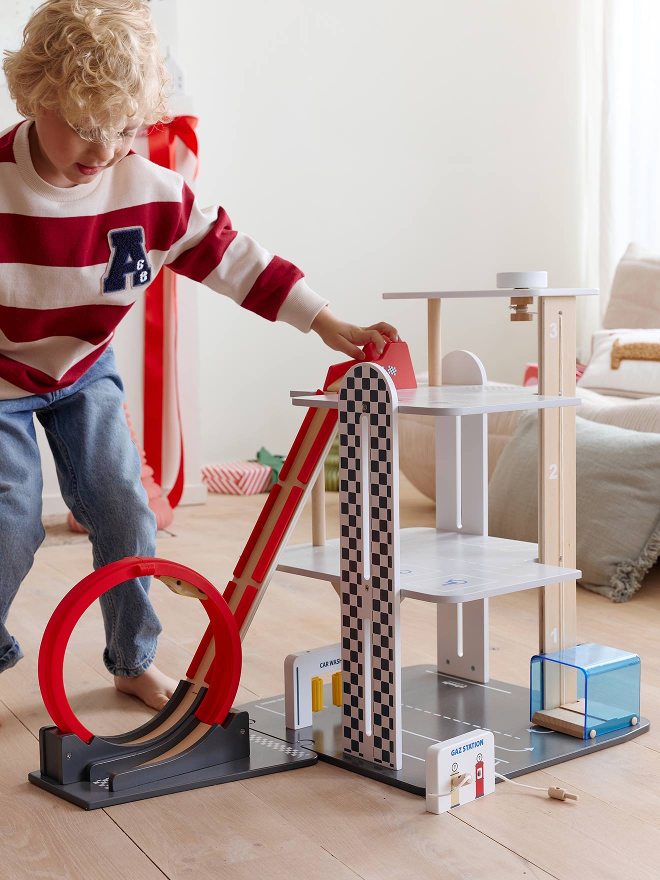 3-level garage with FSC® wooden loop-the-loop - red, Toys | Vertbaudet