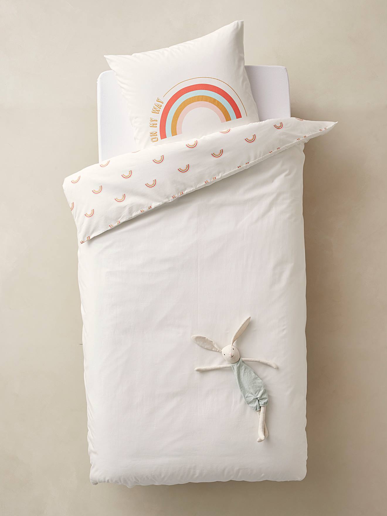 rainbow bedding