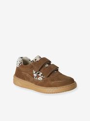 -Pair of girls leather trainers