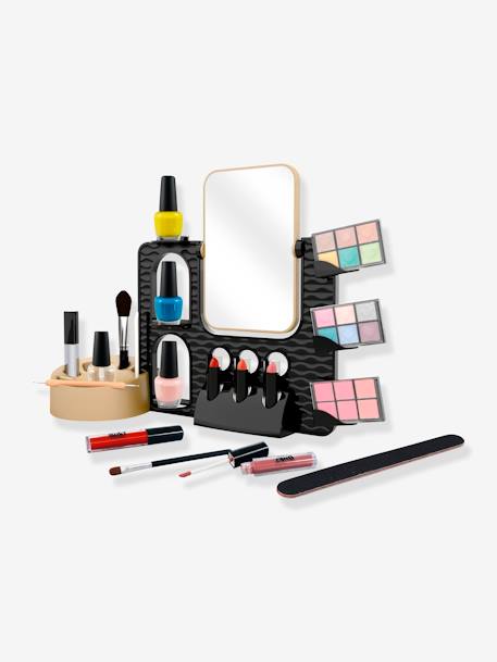 Make-Up Studio, by BUKI Pink 
