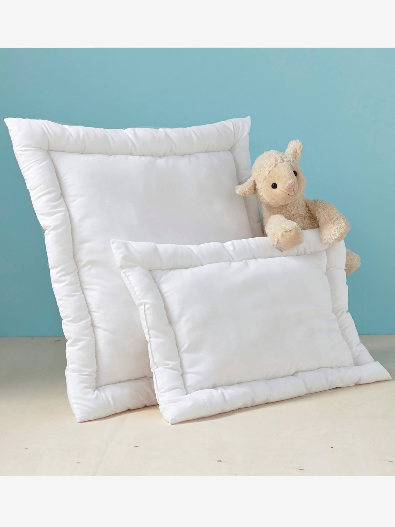 Flat Dust Mite Proof Pillow With Aegis Treatment White Bedroom
