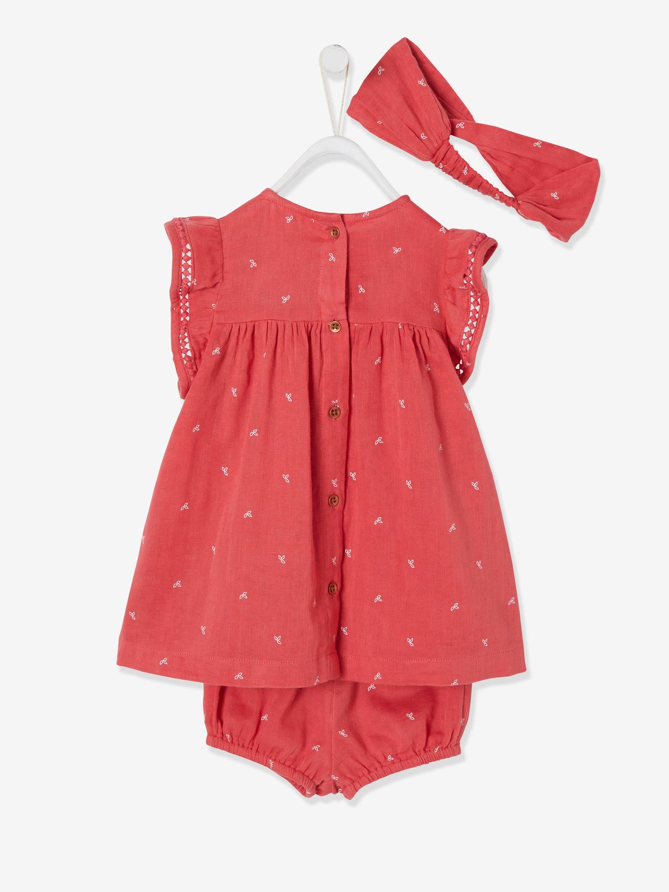 red headband outfit