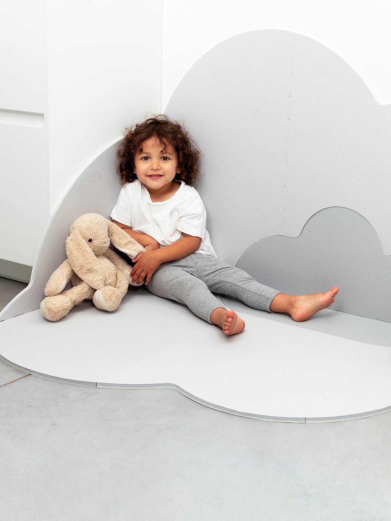 Large Cloud Play Mat, by QUUT grey light solid with design