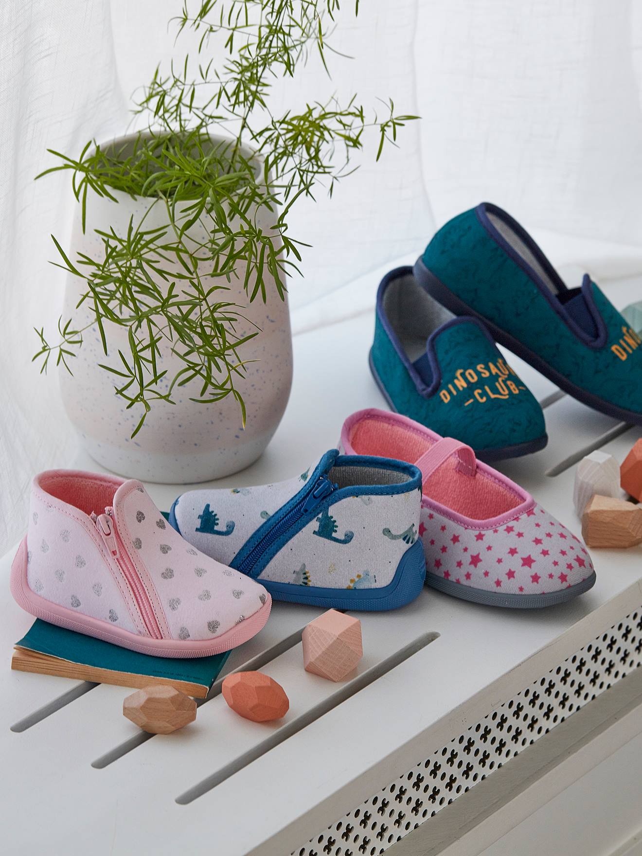 Baby store zipper shoes