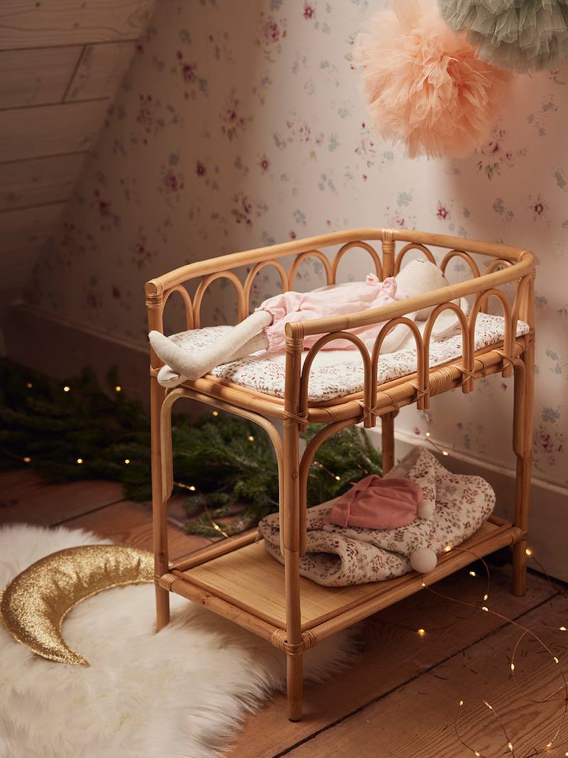 Doll Changing Table in Rattan beige, Toys Vertbaudet