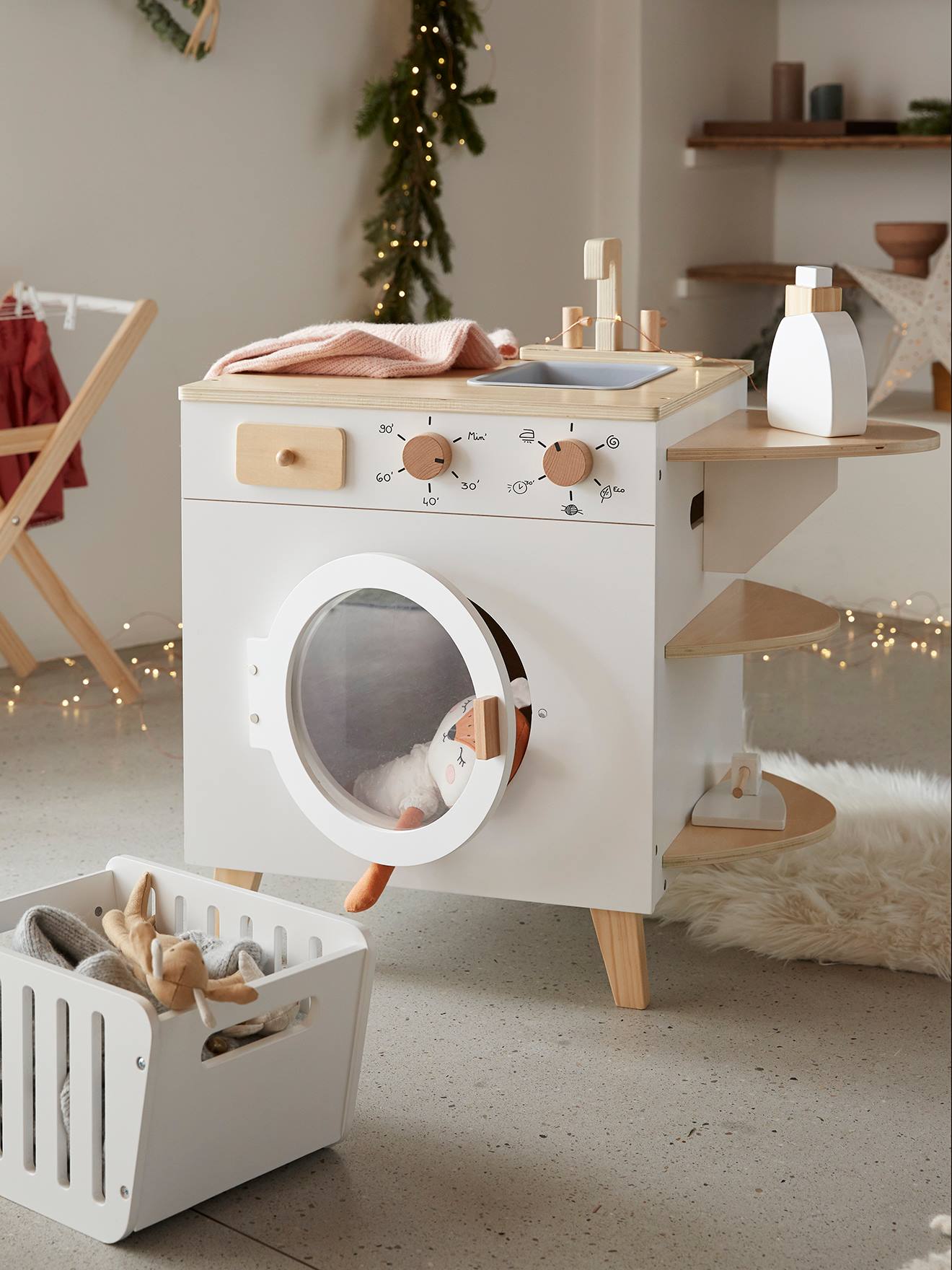 Washing Machine & Iron in Wood - Wood FSC® Certified no color