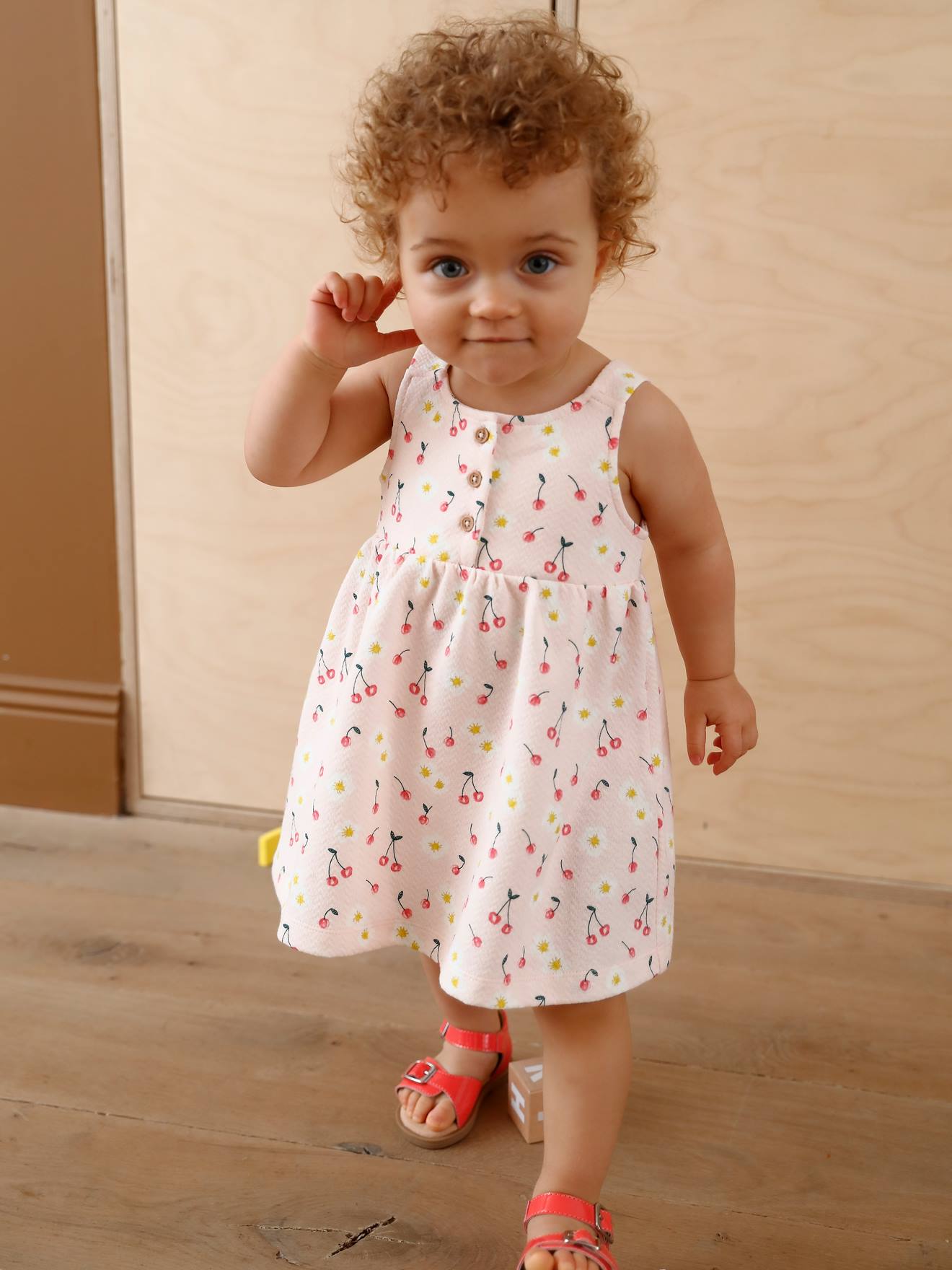Sleeveless Dress for Babies pink light all over printed