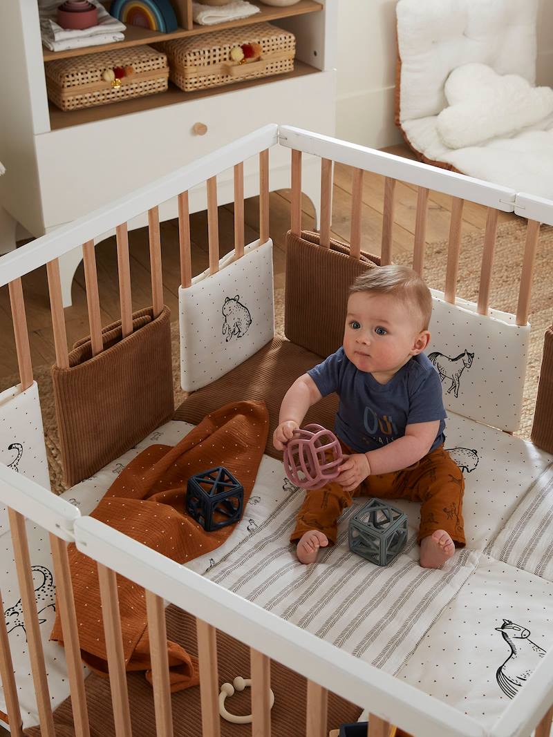 Full Cot Bumper, Little Nomad brown medium solid with design, Bedding