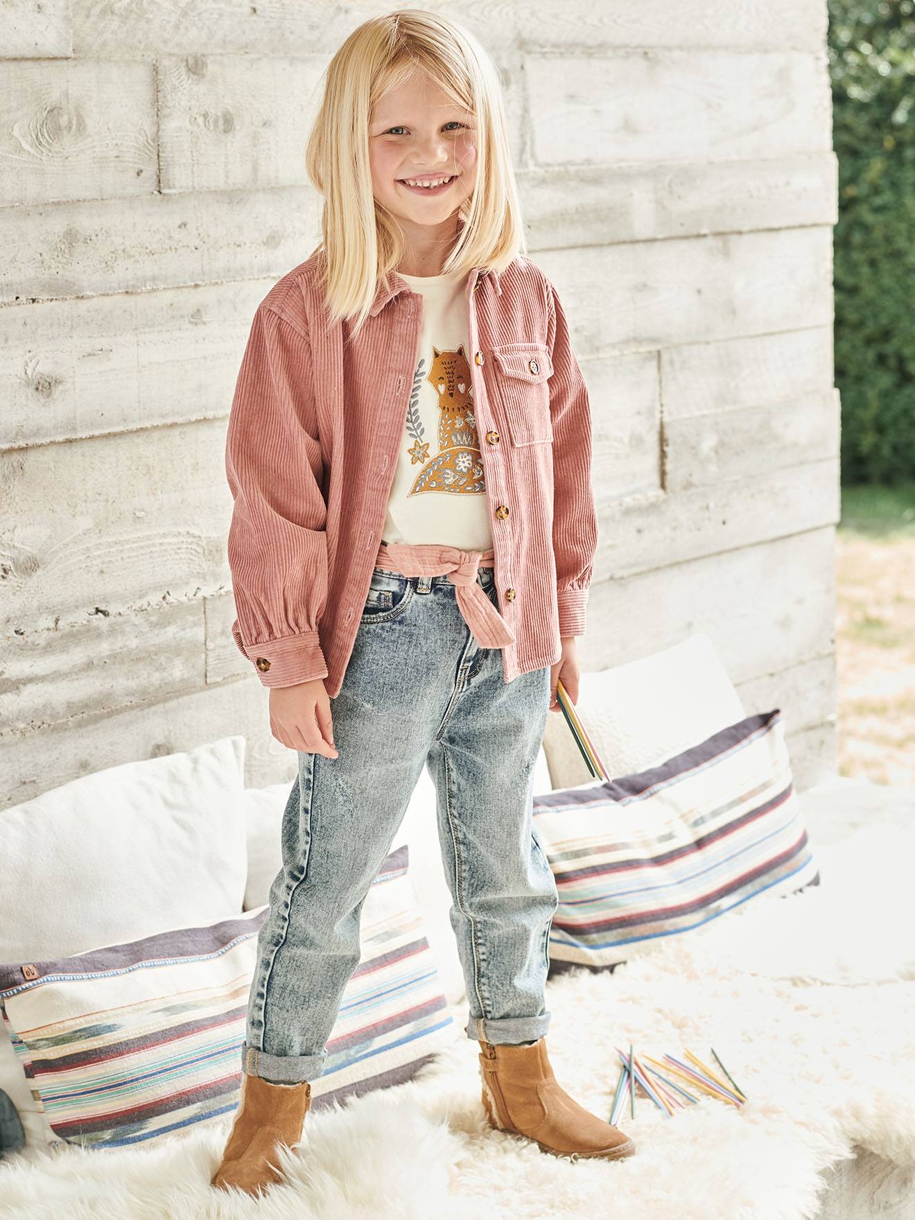 Mom Fit Jeans & Belt in Cotton Gauze
