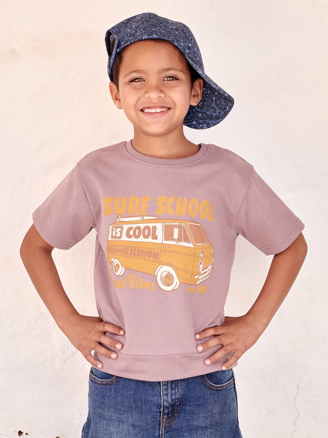 T-Shirt with Van Motif