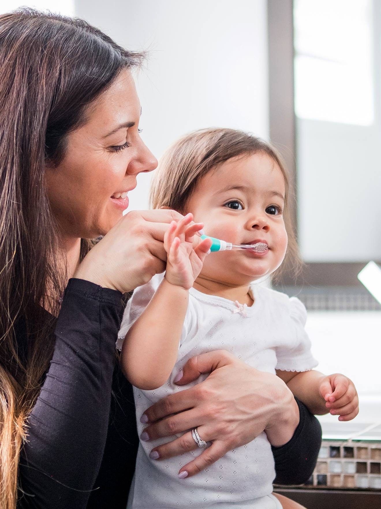Ultrasonic Montessori Toothbrush
