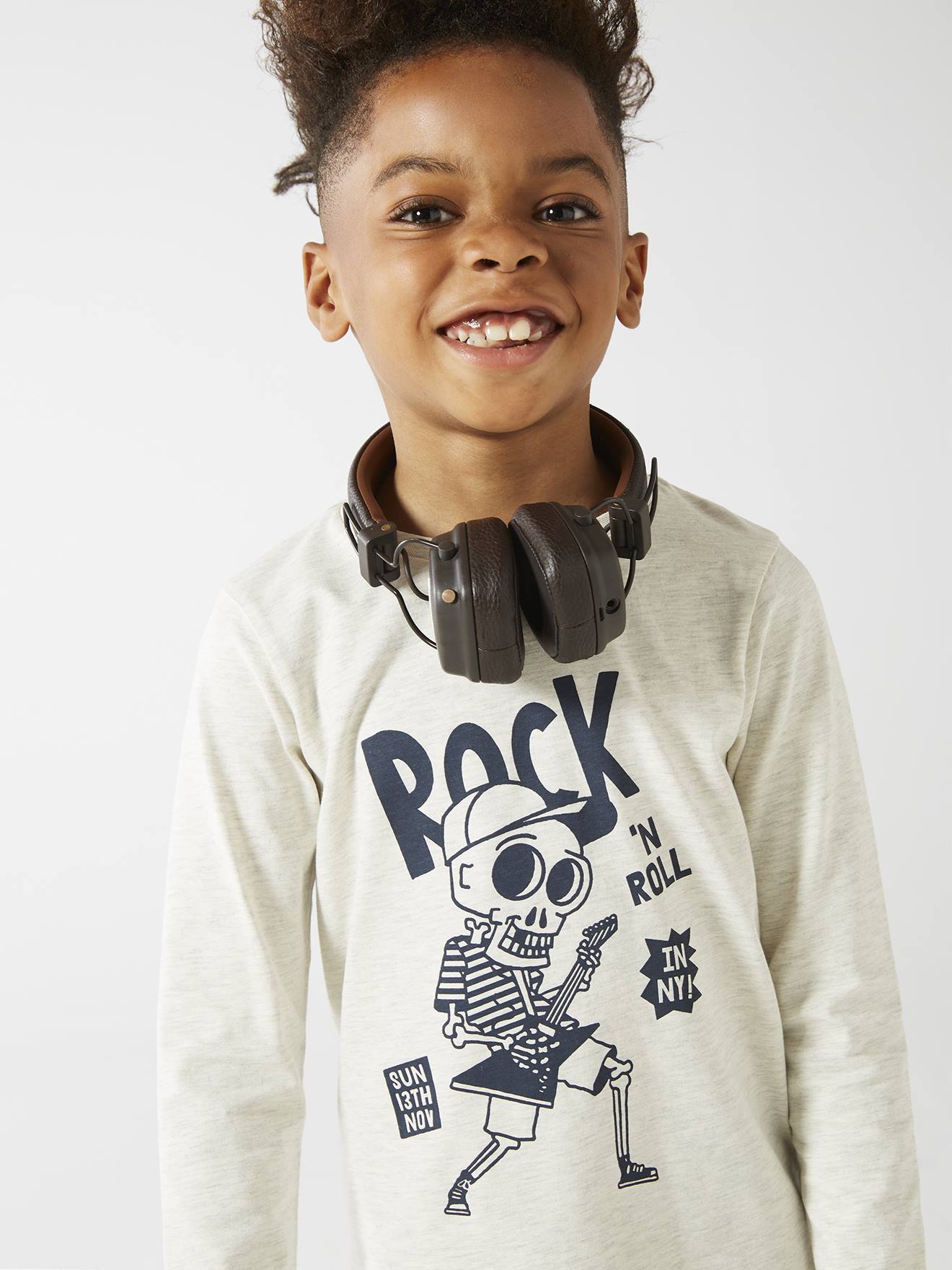 Basics Long Sleeve Top with Fun or Graphic Motif for Boys marl beige