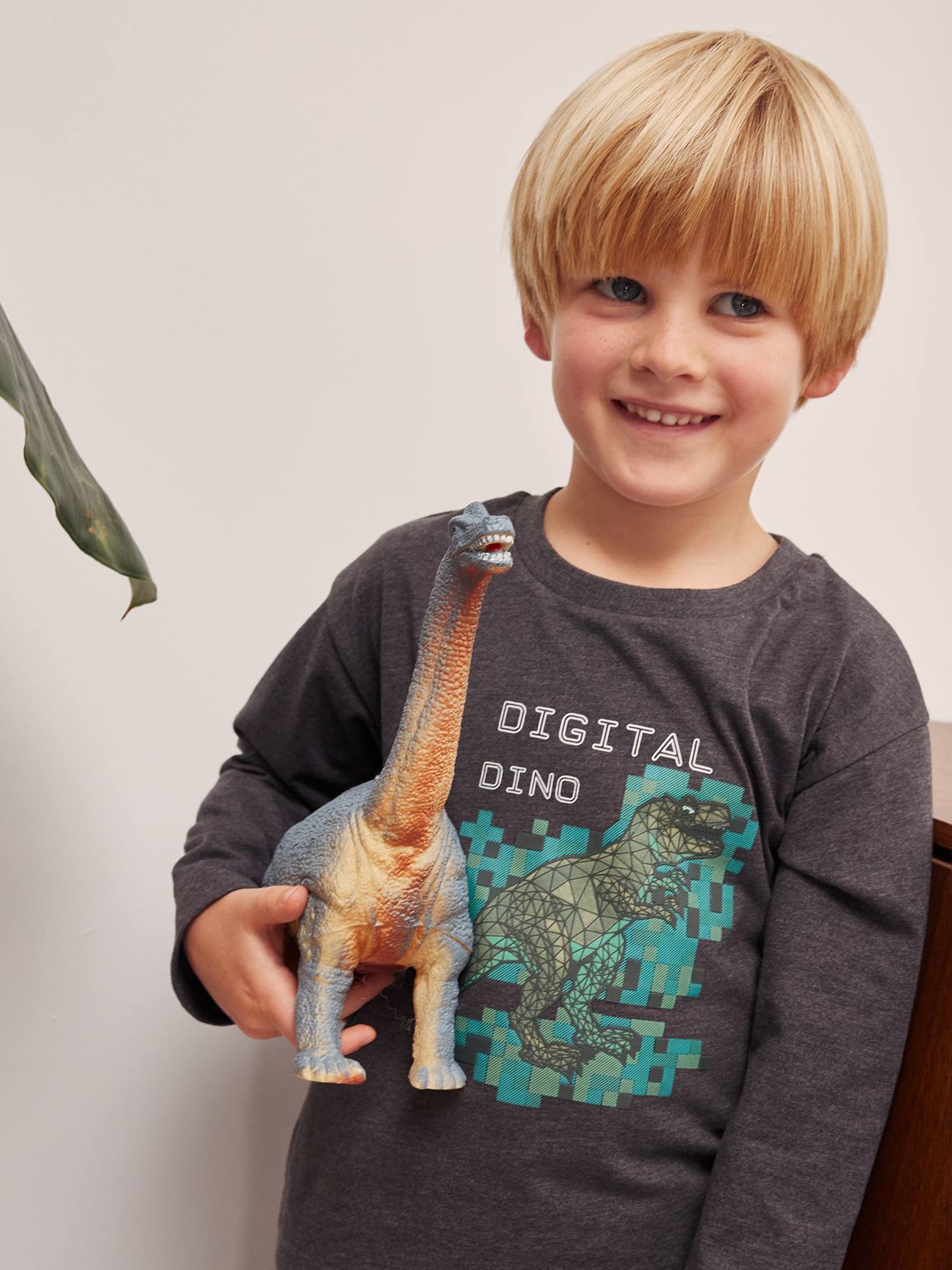 Digital Dino Top with Pixel Effect in Relief