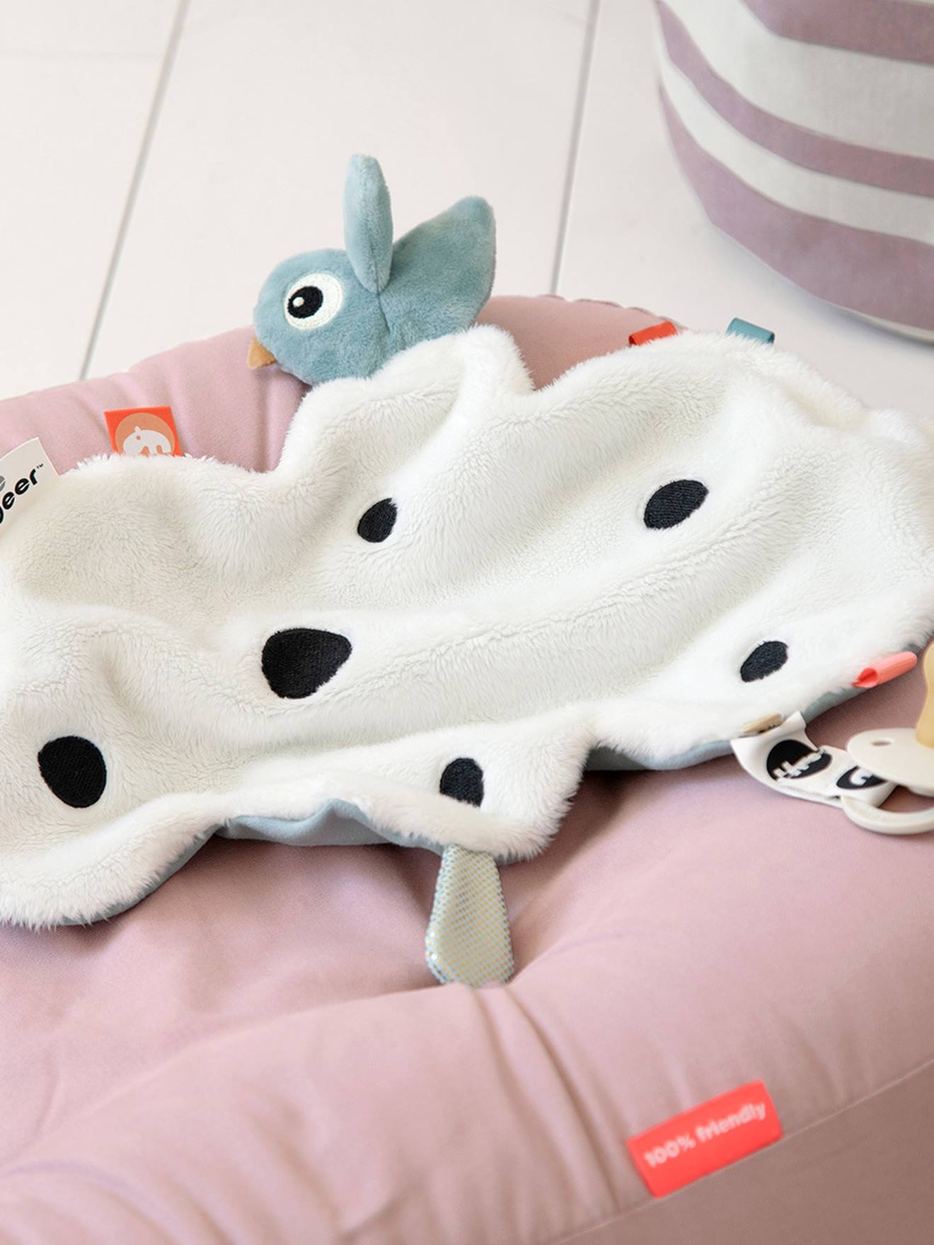 Dummy Holder Comforter
