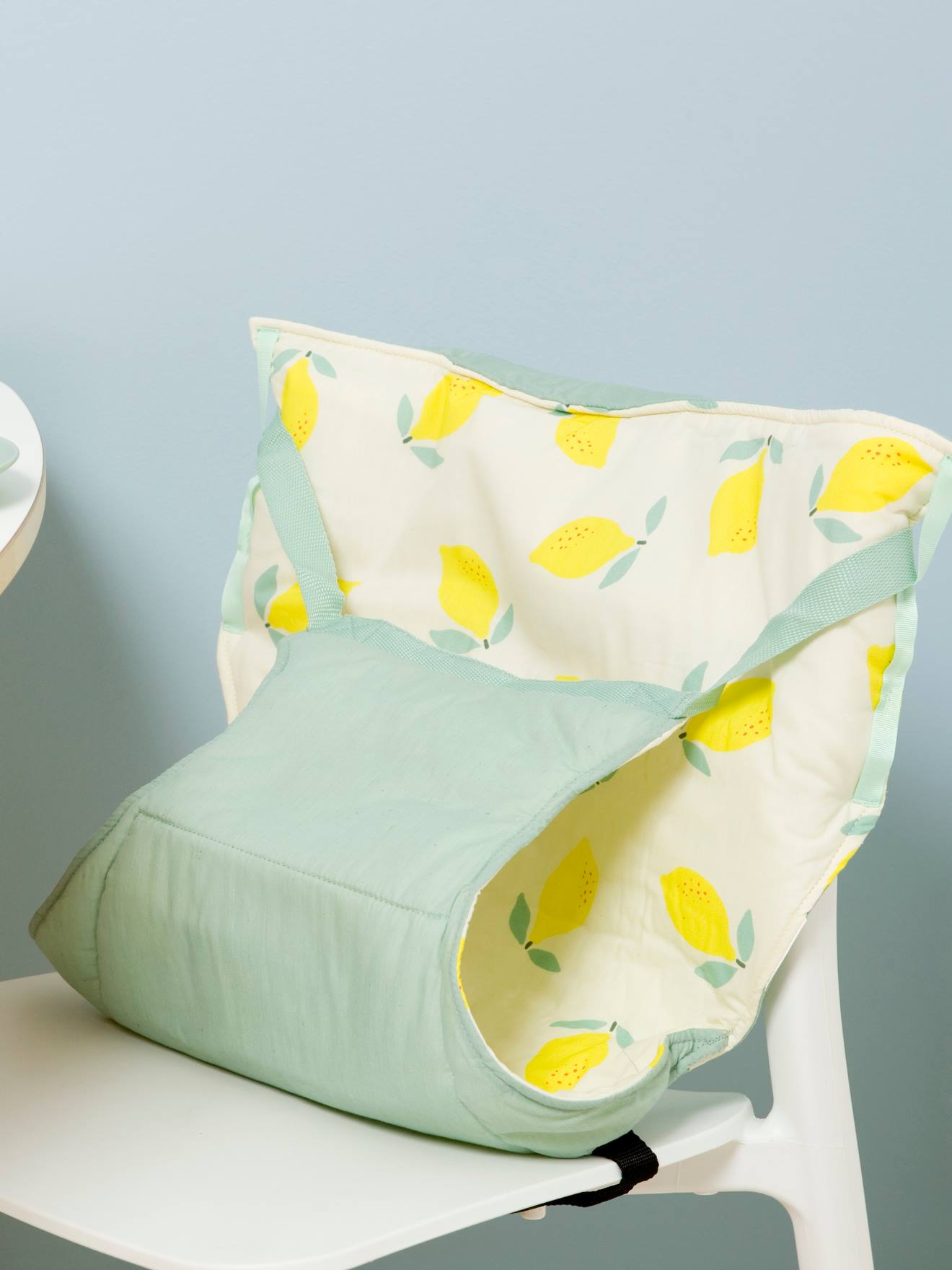 Baby to clearance love pocket chair