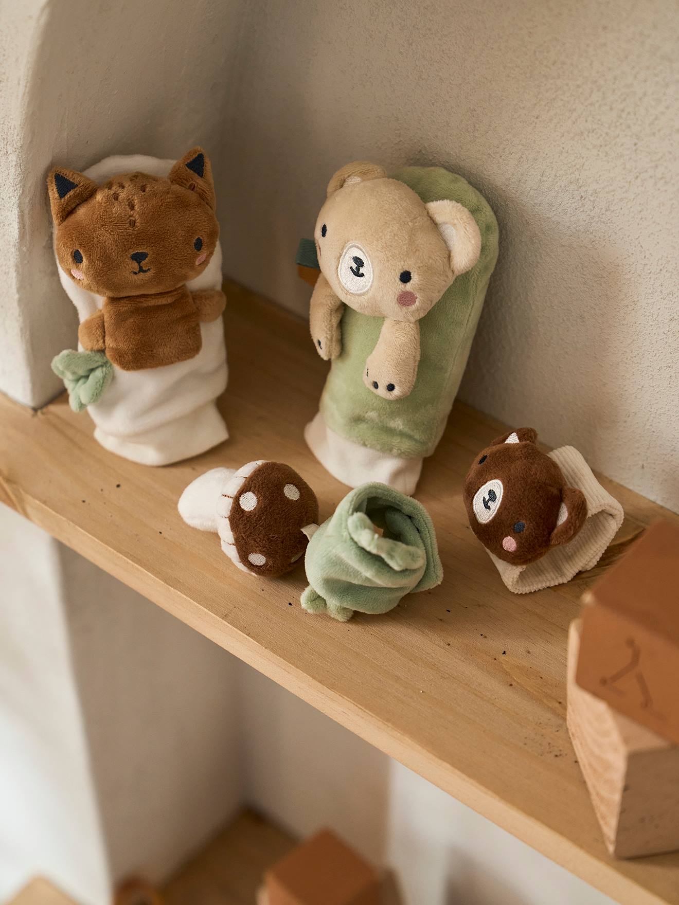 Hands & Feet Rattle