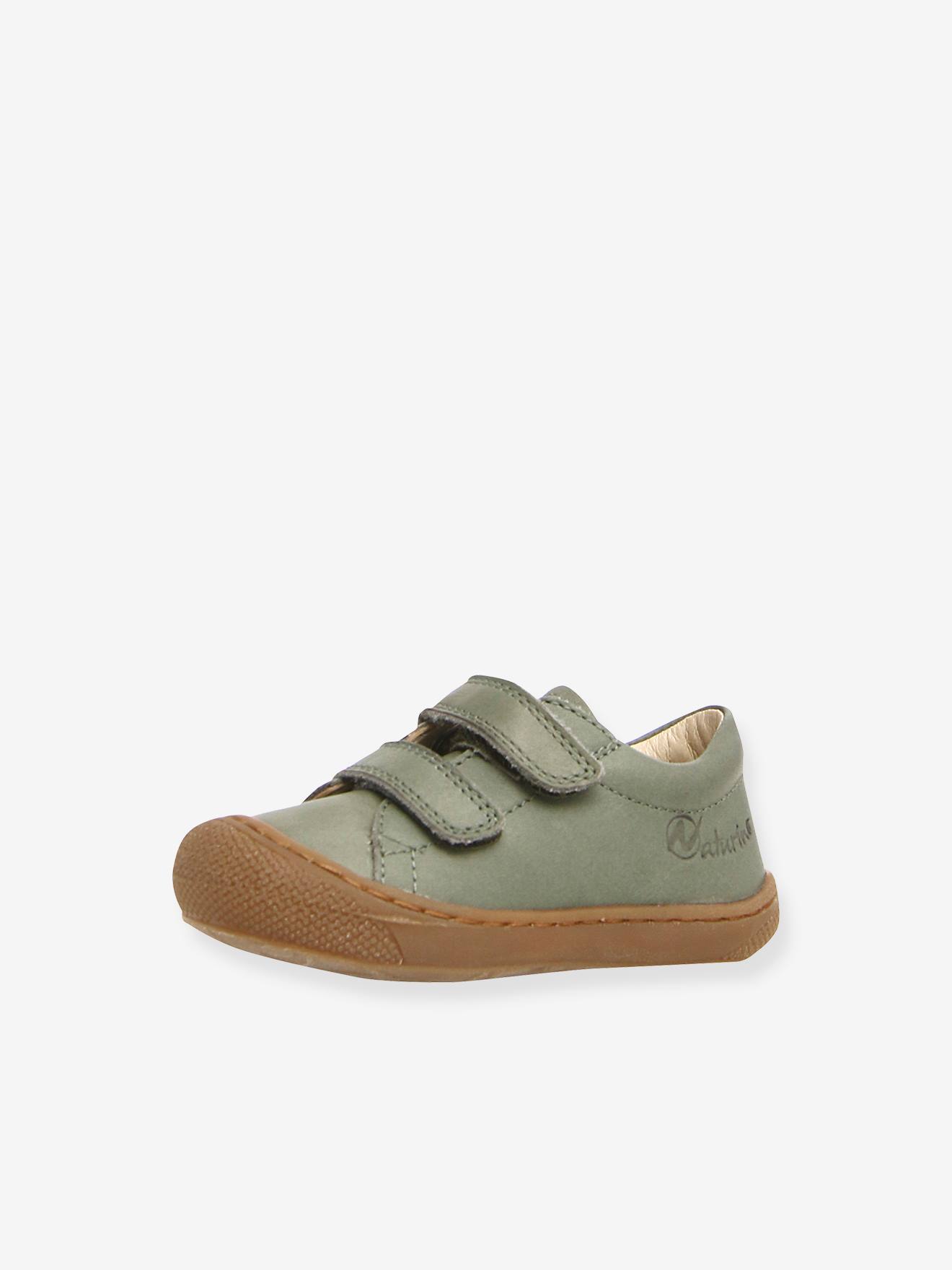 Cocoon Pram Shoes for Babies by NATURINO sage green