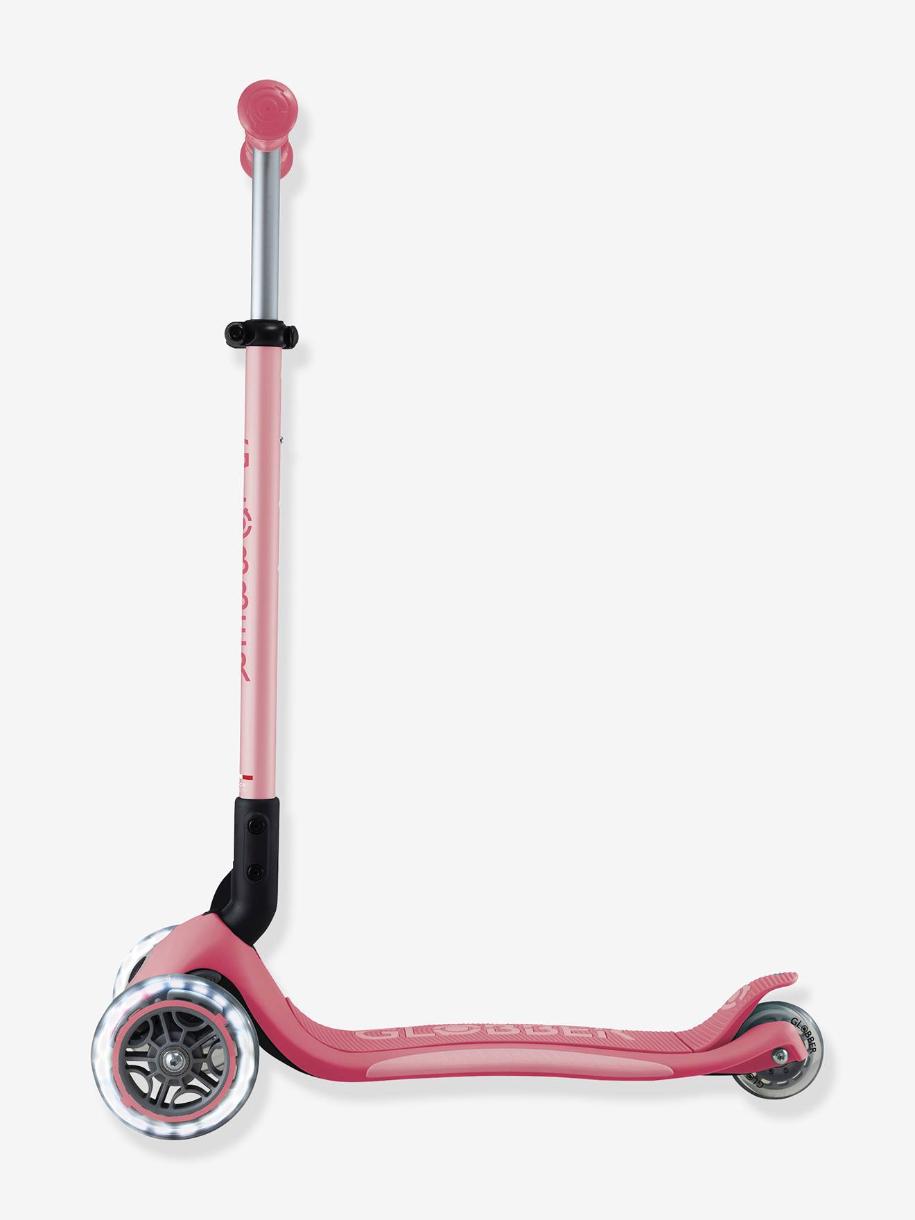 Primo Foldable Lights 3-Wheel Scooter - GLOBBER rose