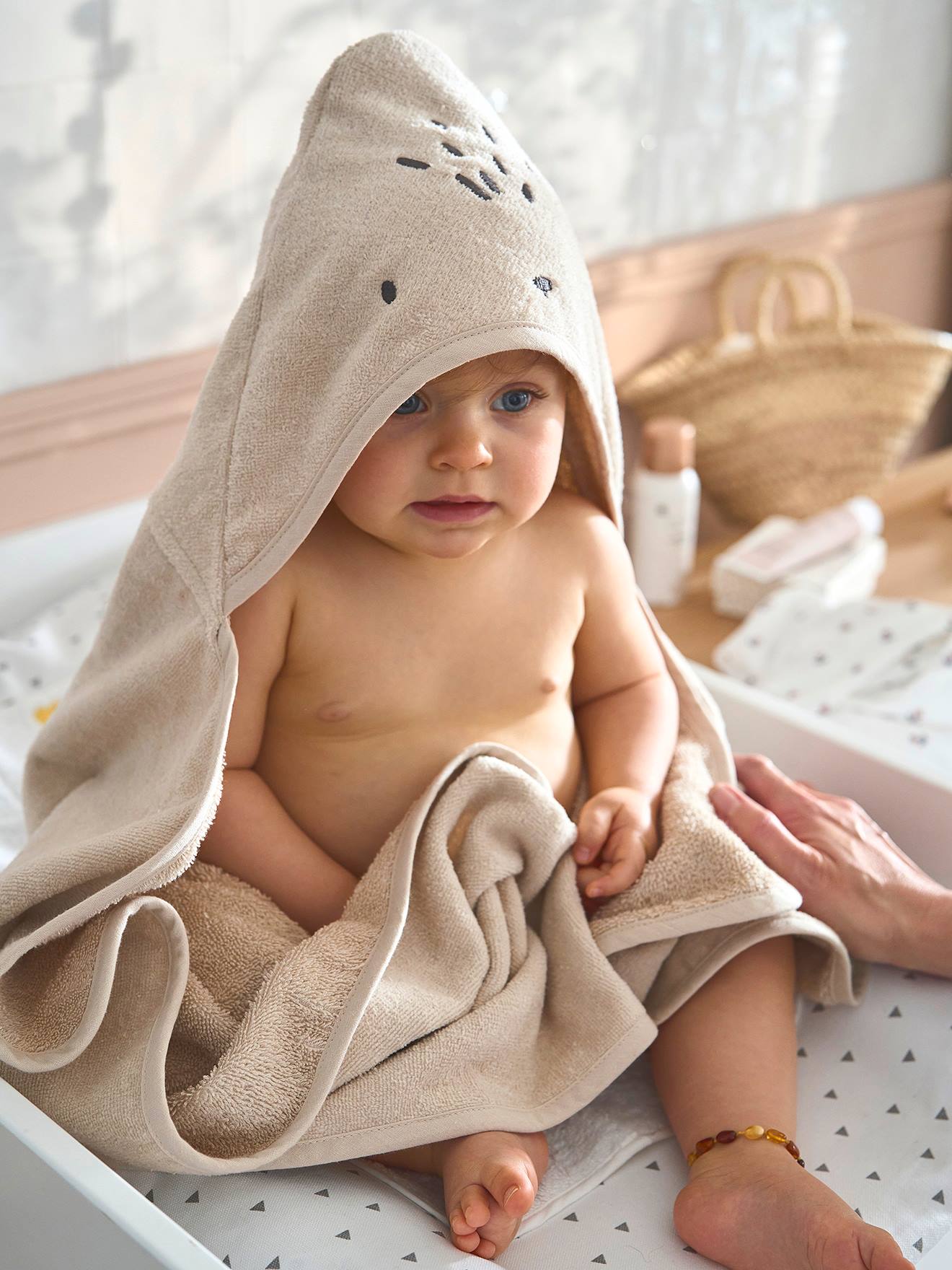 Bath Cape, Essentials for Babies, in recycled cotton sandy beige