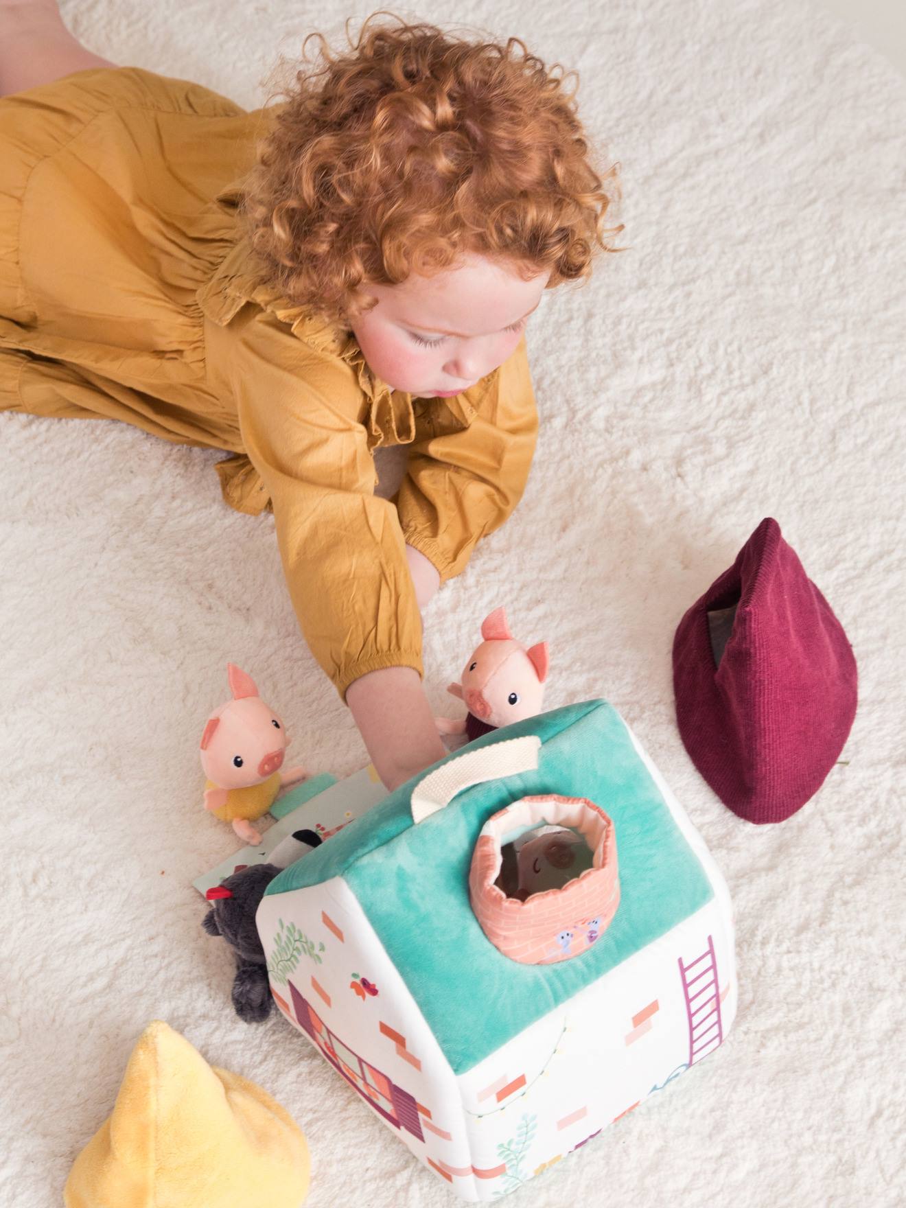 LILLIPUTIENS wolf and 3 little pigs house multicoloured