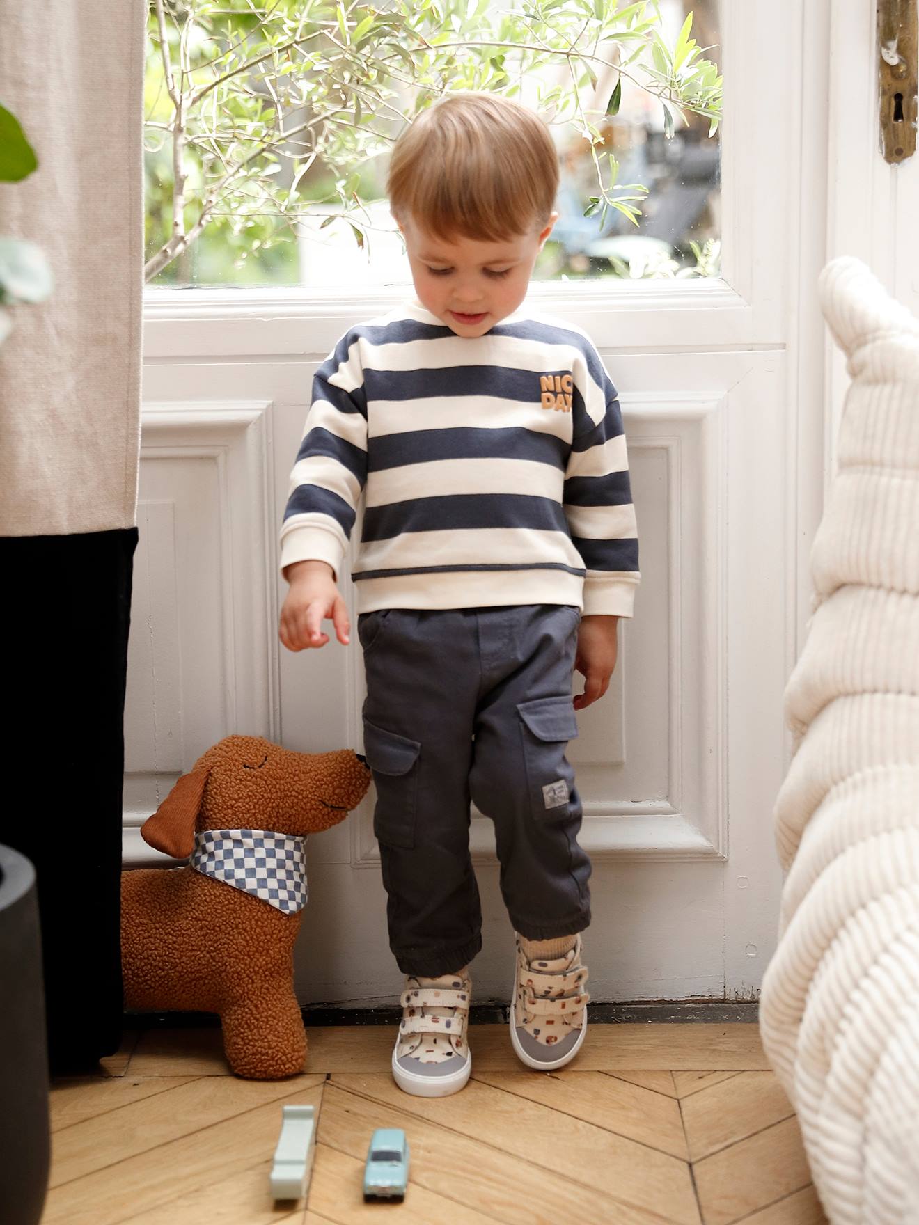 Striped Sweatshirt + Cargo Trousers Ensemble
