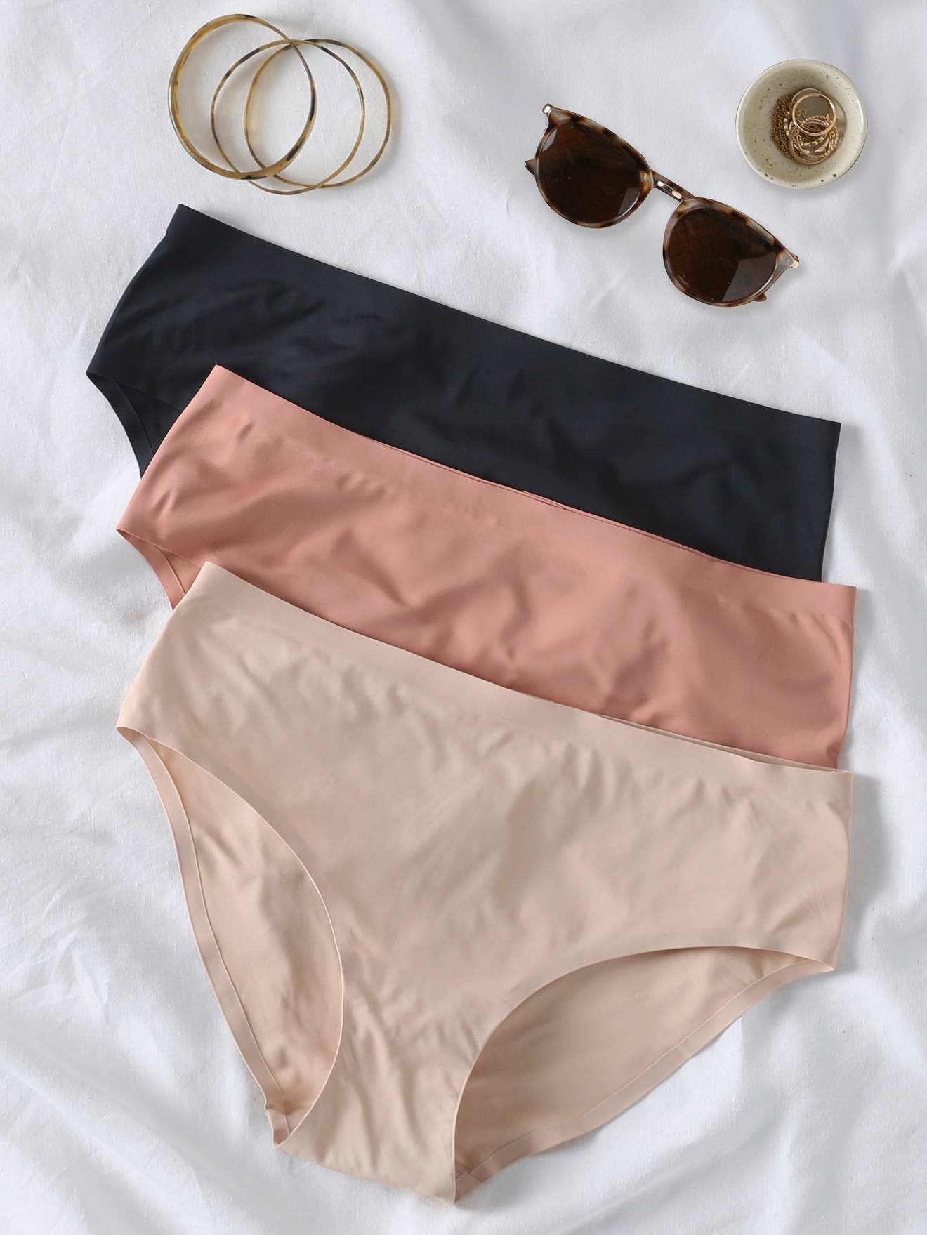 Seamless Briefs in Microfibre for Maternity