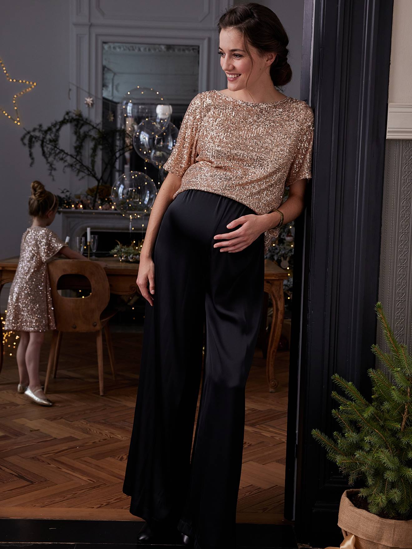 T-Shirt with Sequins on the Front Back