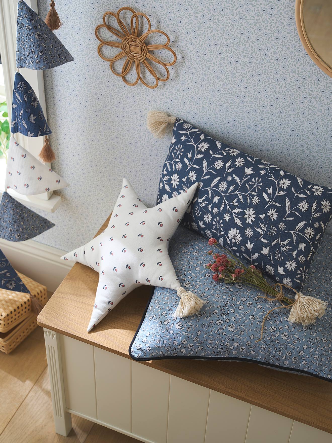 Set of 3 Assorted Cushions
