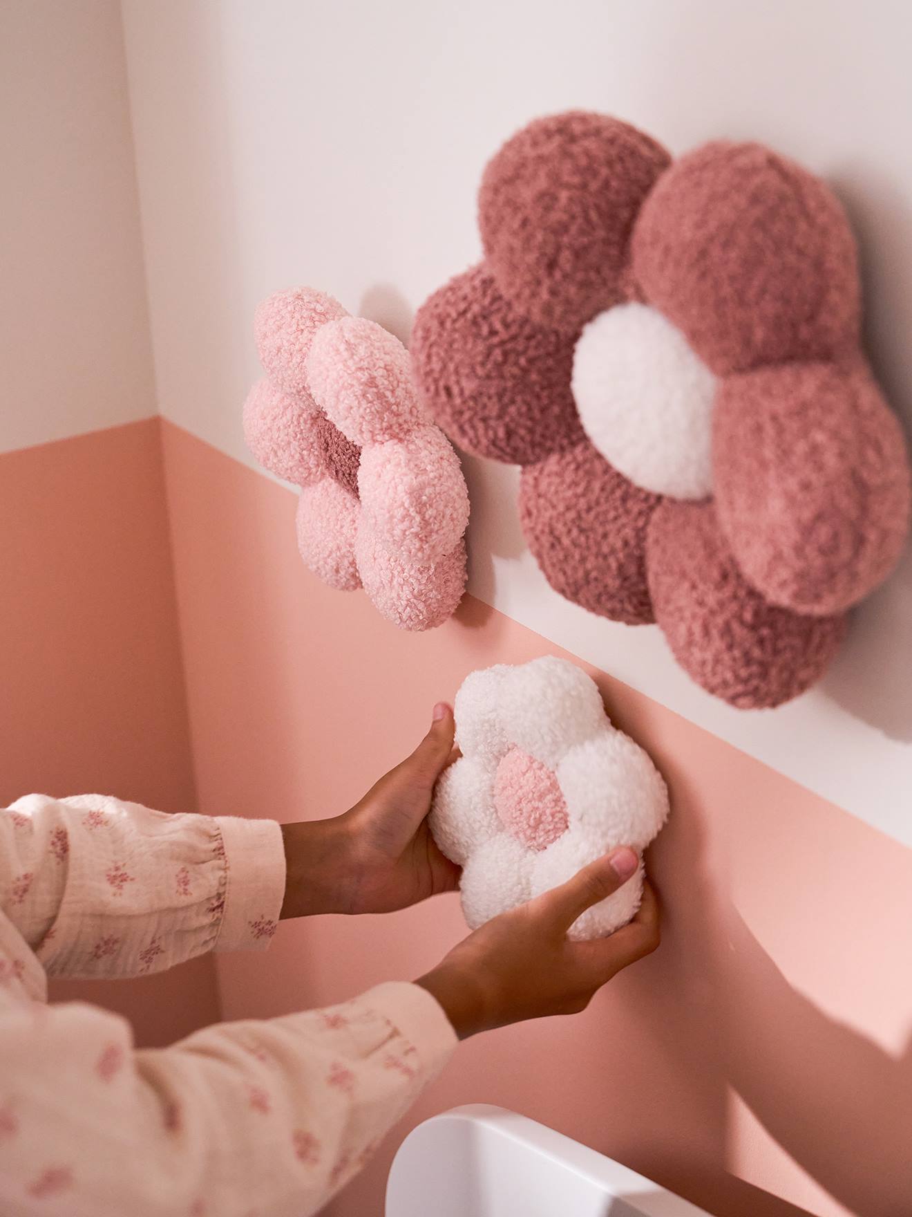 Set of 3 Flowers in Boucle Knit printed