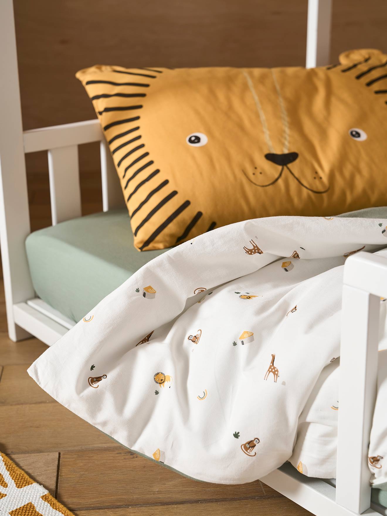 Duvet Cover for Babies Mon petit lion Theme white print Bedding Decor Vertbaudet