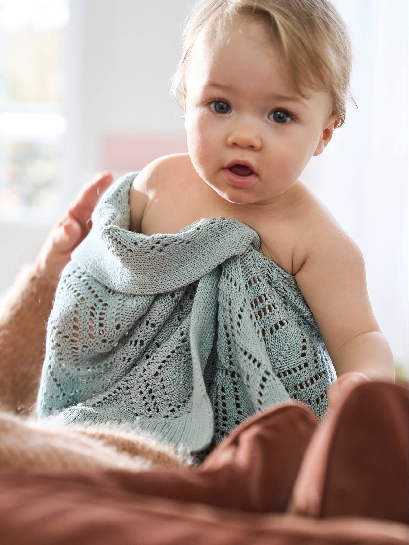 Pointelle Throw in Organic Cotton medium solid