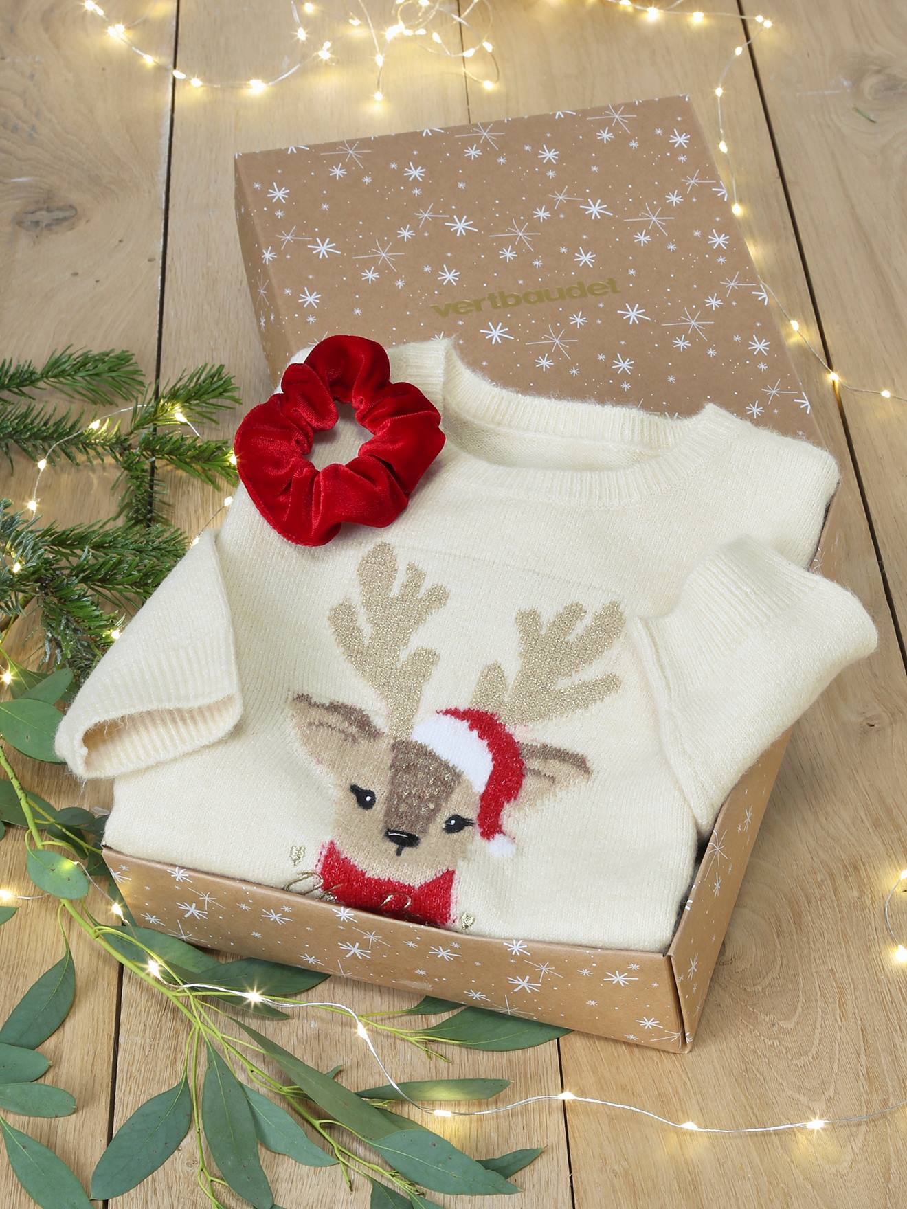 Christmas Gift Box with Jacquard Knit Reindeer Jumper + 2 Scrunchies