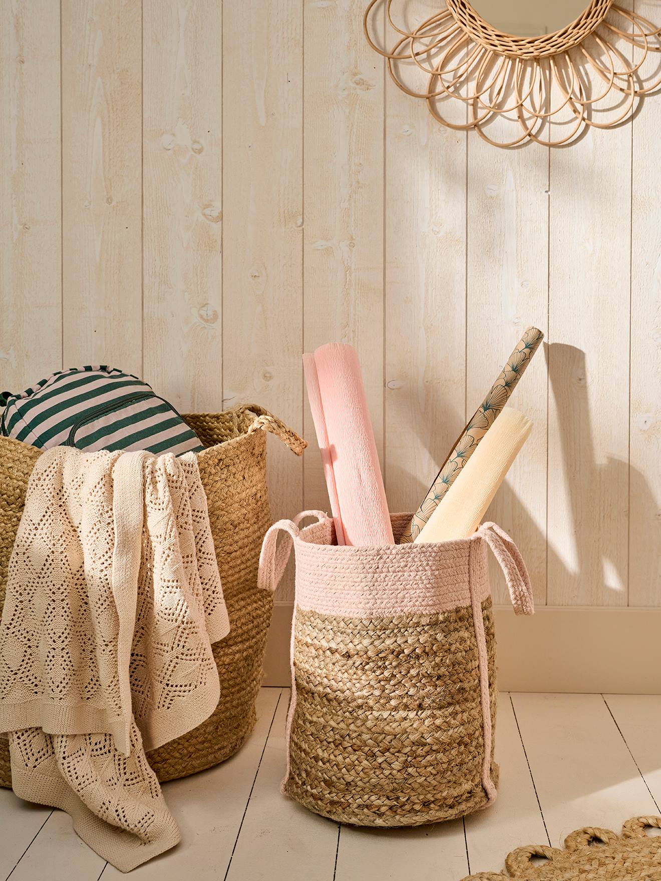 Wicker Basket light