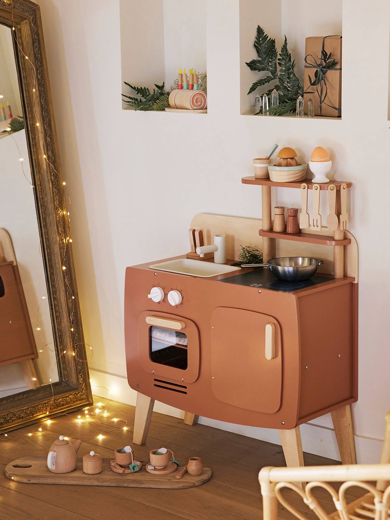 Wooden Design Kitchen - FSC® Certified caramel