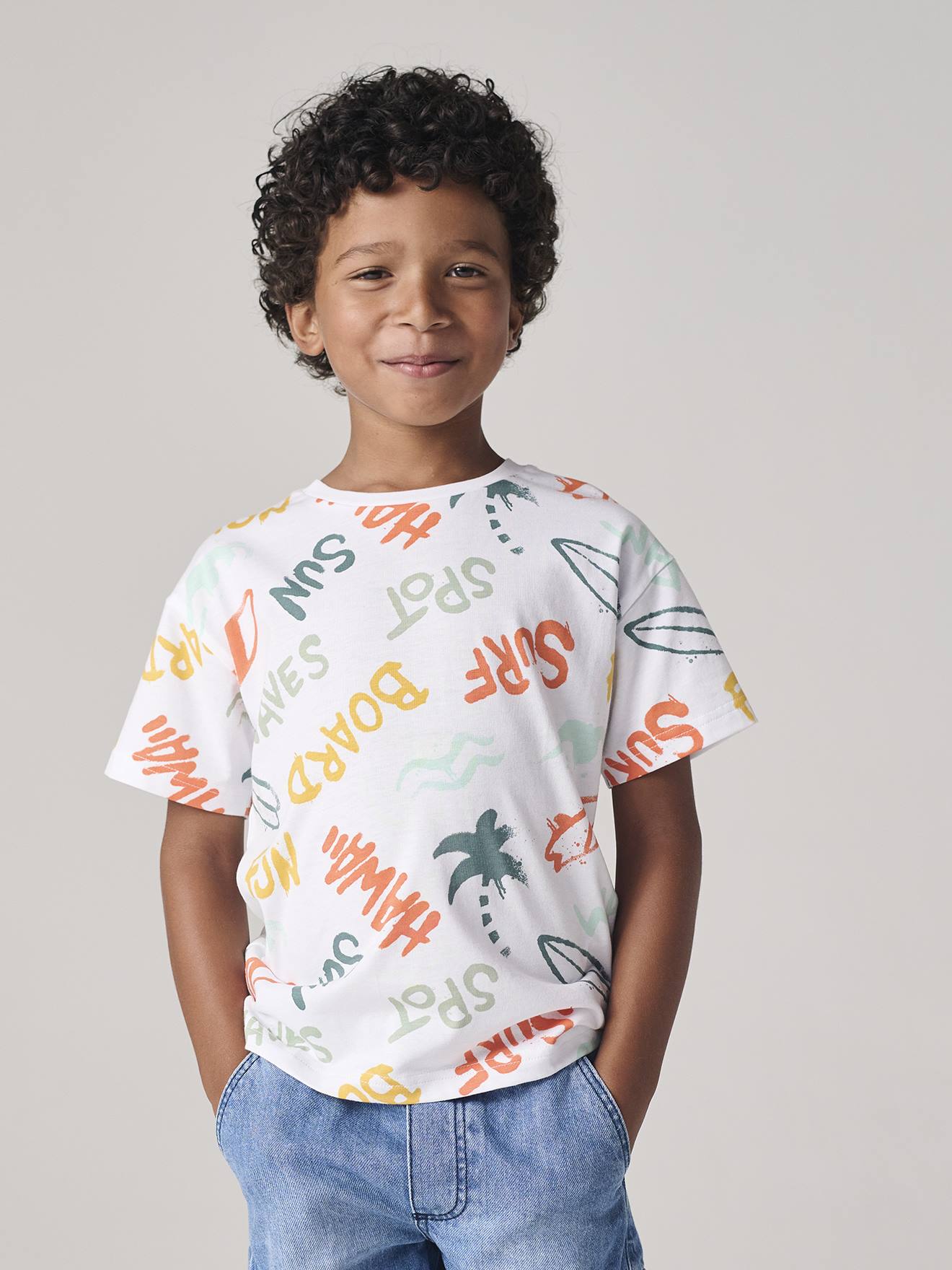 T-Shirt with Graphic Holiday Motifs