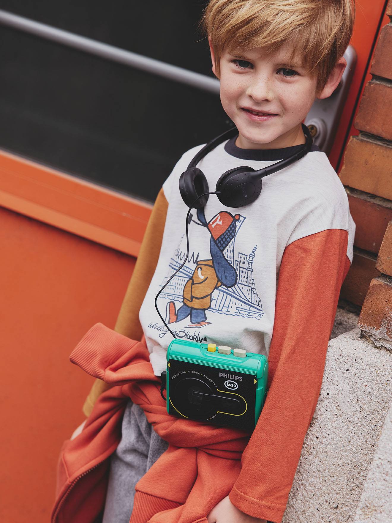 Long-Sleeved Colourblock T-Shirt