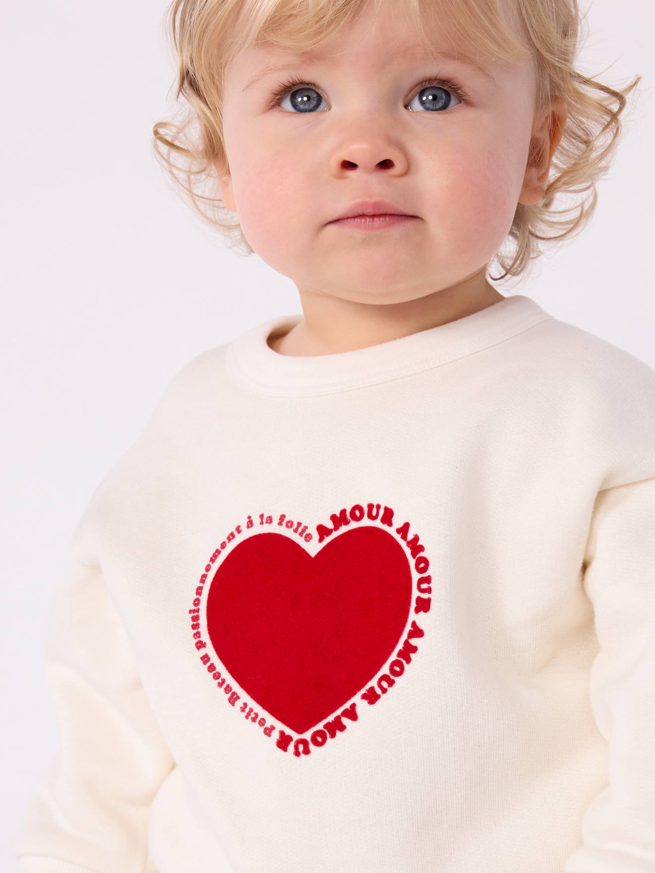 Sweatshirt in Heart Print Fleece