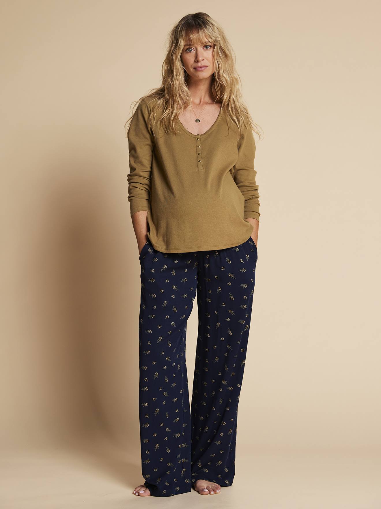 2-Piece Loungewear Set for Maternity & Nursing