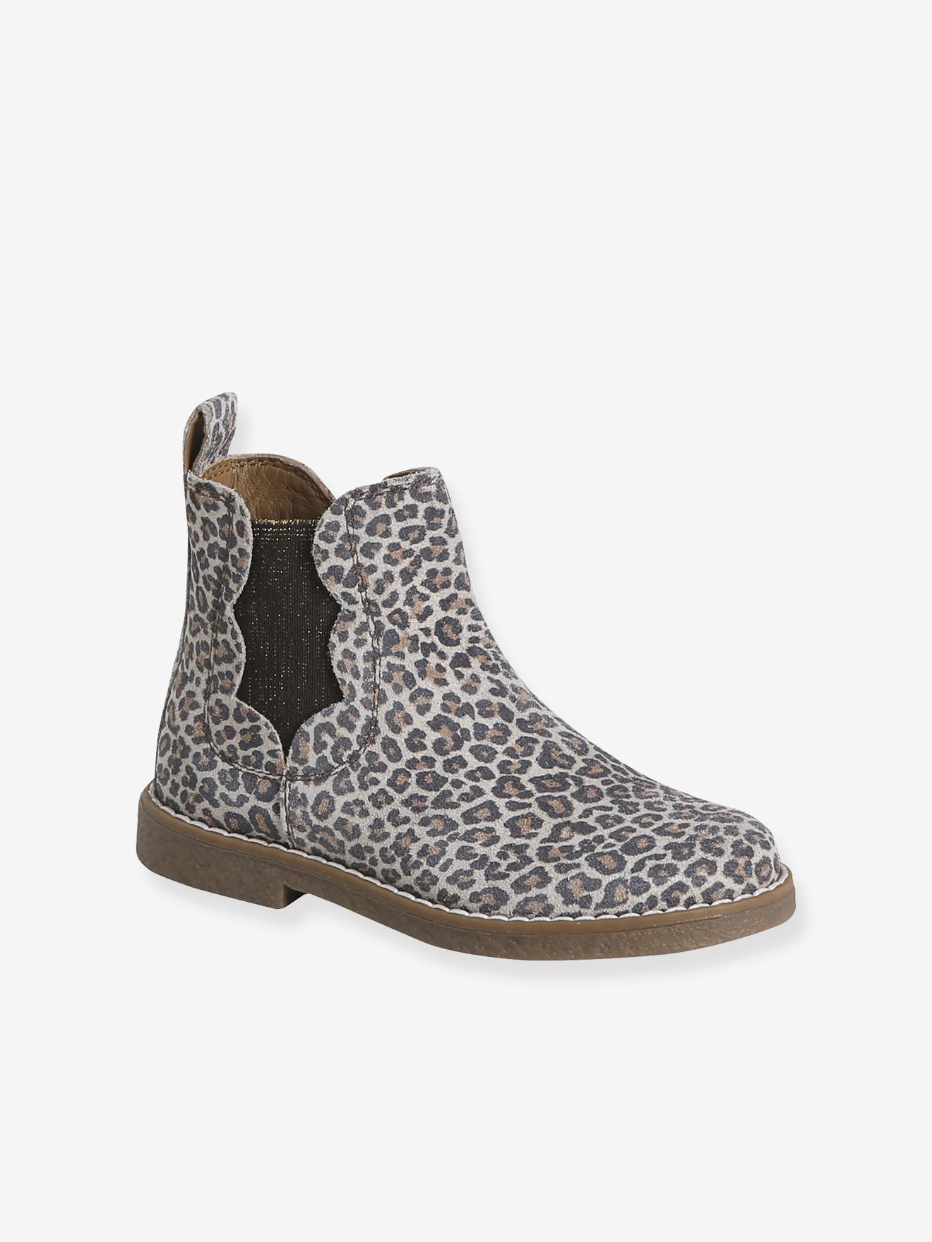 Leather Boots with Seams