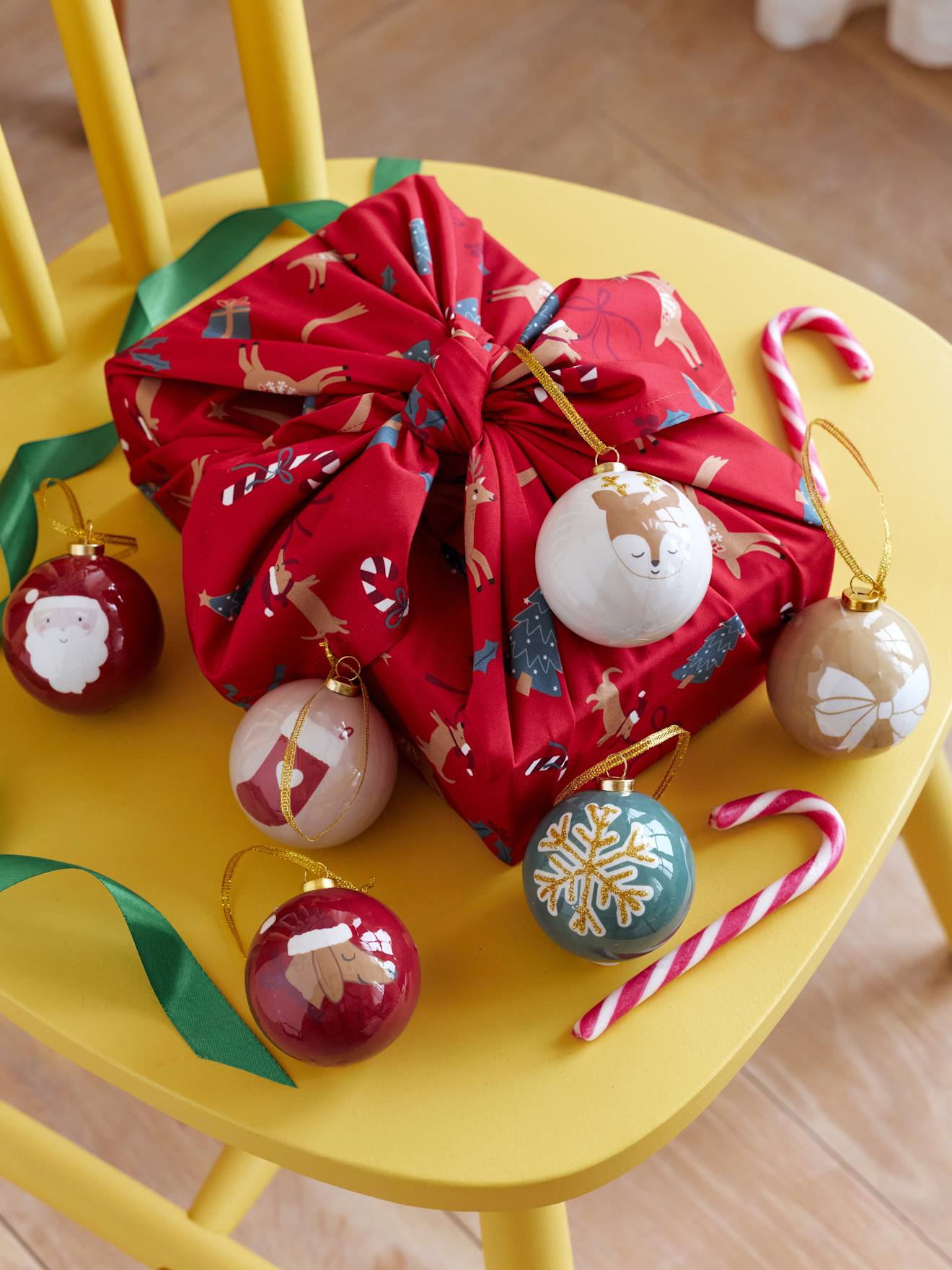3D Christmas baubles