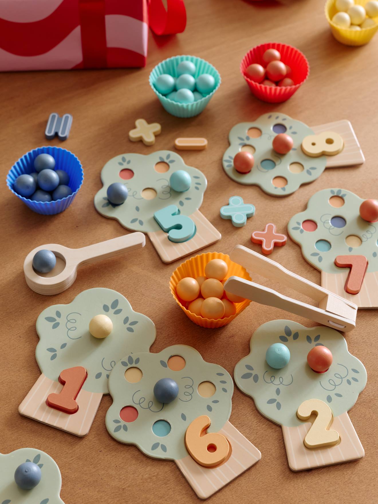 FSC® wooden number learning set