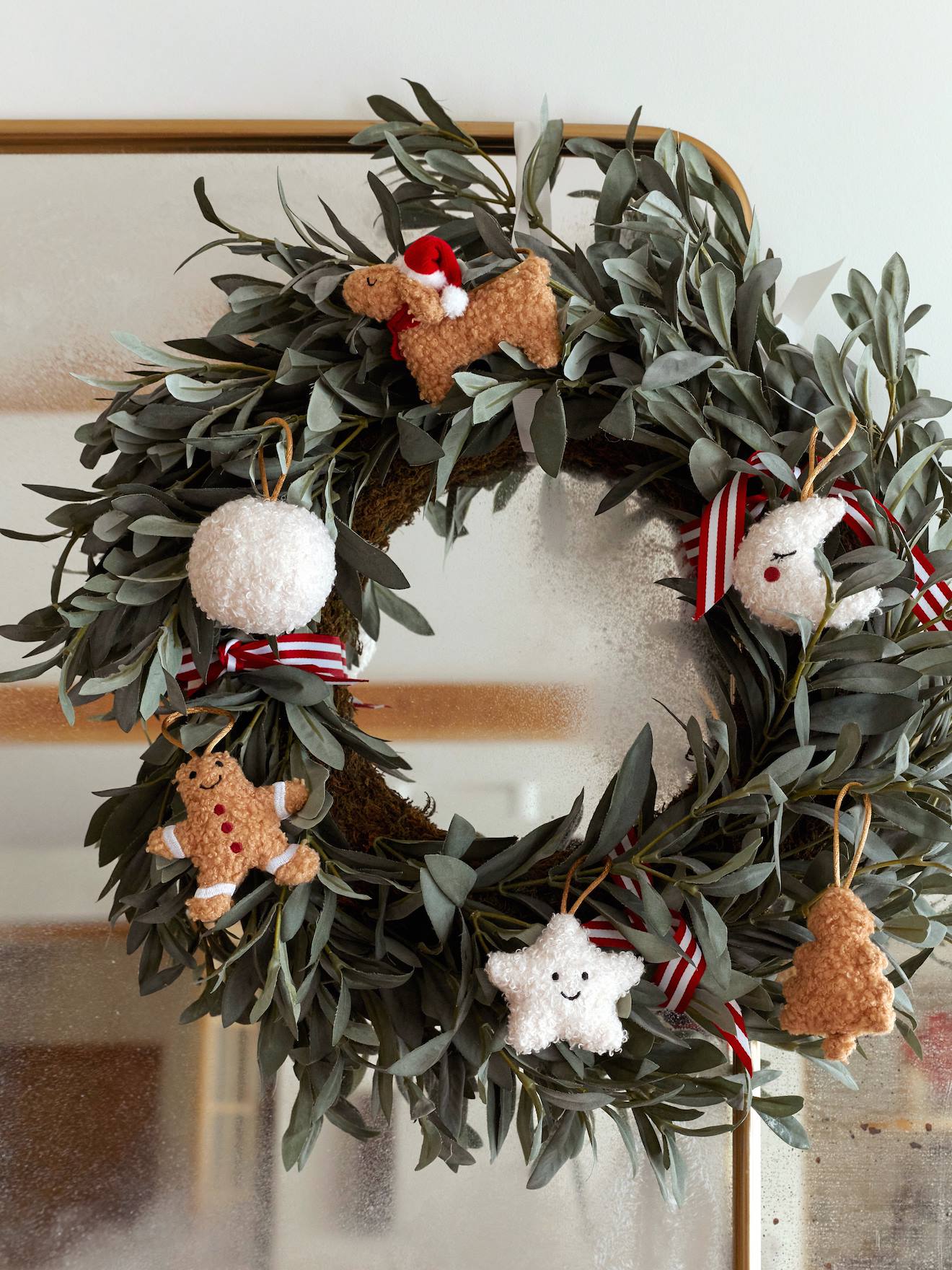 Set of 12 sherpa Christmas decorations