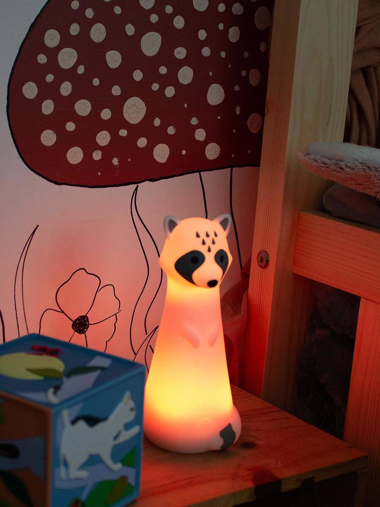 Koon Raccoon Torch Night Light - BBLUV white Koon Raccoon Torch Night Light - BBLUV white