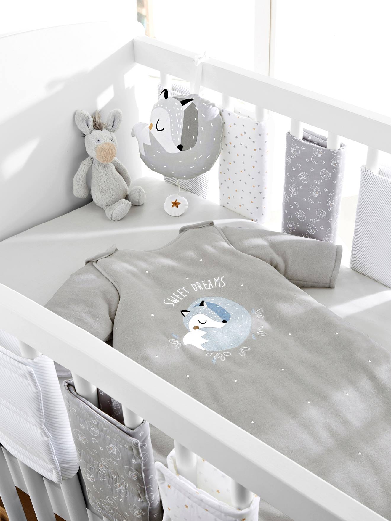 baby cot bed decoration