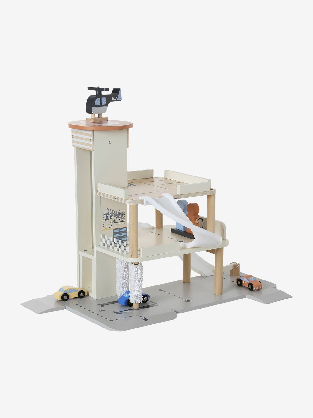 3-level-garage-with-lift-in-